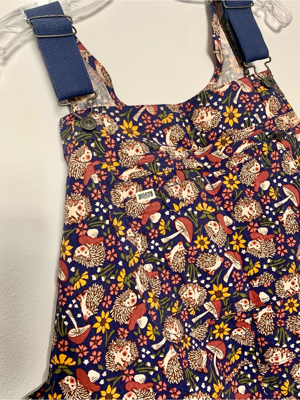 NWT Hedgehog Mushrooms Duluth XXL x31” Heirloom Gardening Bib Overalls Dusk Blue - Picture 5 of 7